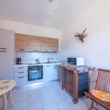 La Casa Dei Pittori By Interhome Musignano (Lombardy)