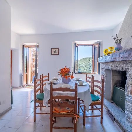 La Casa Dei Pittori By Interhome בית נופש *